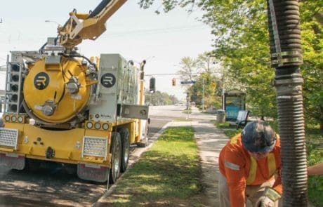 hydrovac truck